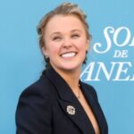 JoJo Siwa aborda los rumores de embarazo en un divertido video de TikTok