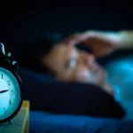¿Te despiertas al baño en la madrugada?: Podrías tener estas enfermedades