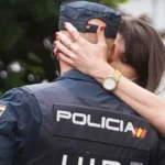 Joven desaparecida se casa con el policía que la rescató años atrás