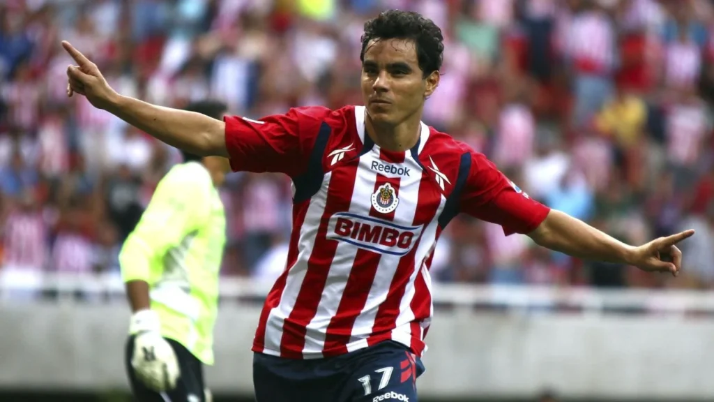 Hijos de Omar Bravo: ¿Tiene una hijastra? ¿Quién es su esposa y familia?