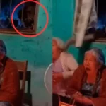 VIDEO: Captan supuesto demonio atacando a abuelitas durante un rosario