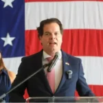 Bernie Navarro Wikipedia: edad, quién es y biografía del embajador de EE.UU.