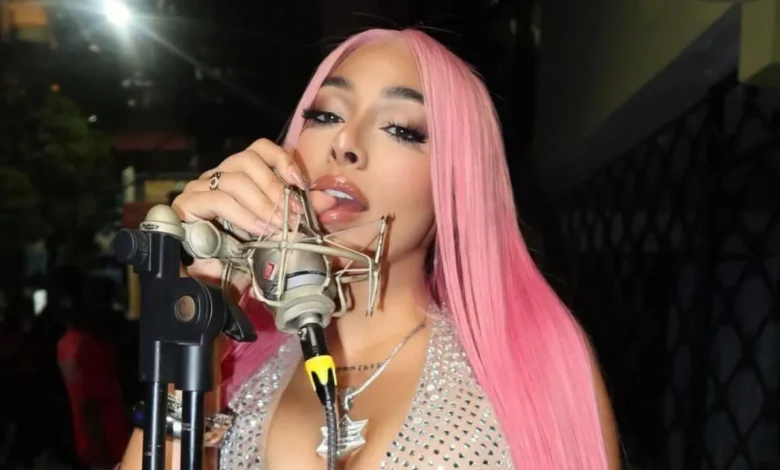 ¿Quién es Karola? La nueva concursante que sacude La Casa de los Famosos