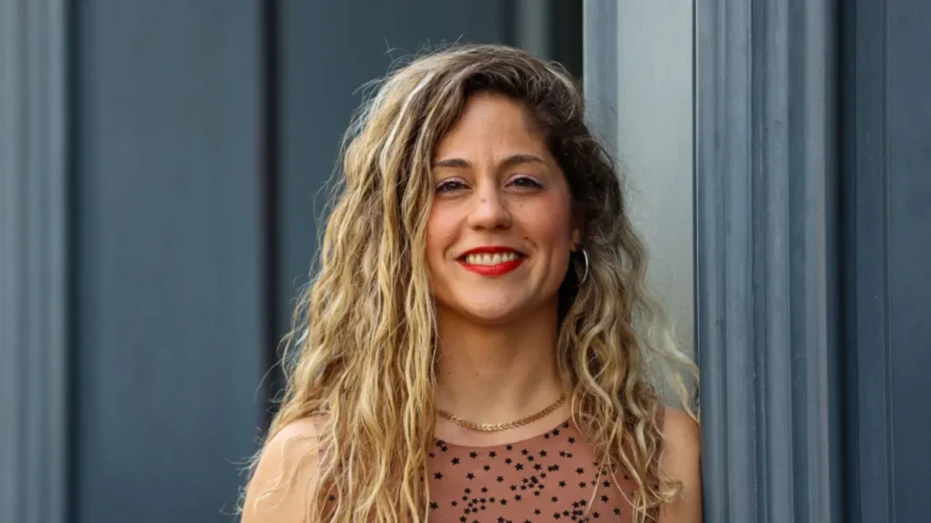 Lara Hernández de Sumar en Wikipedia: quién es, qué hace, origen y biografía