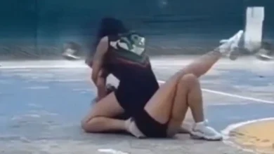 Video muestra pelea entre estudiantes por el amor de un joven