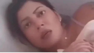 VIDEO: Menor graba a su madre con otro hombre: '¿Quién es ese tipo?'
