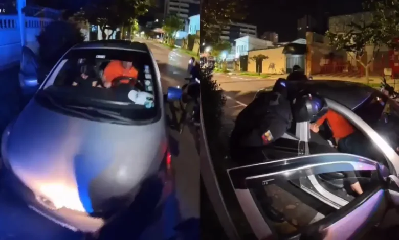 '¡Y es con mi tía!': pareja es sorprendida en actos íntimos dentro de carro